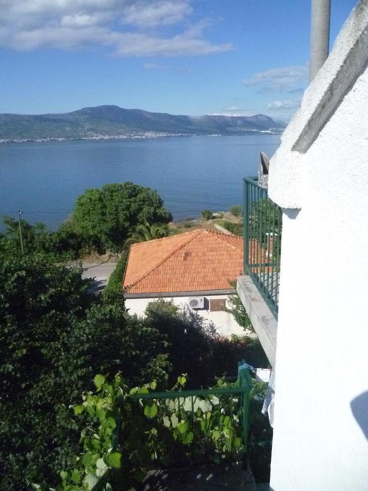 Seaview Holiday Apartments Slatine Esterno foto