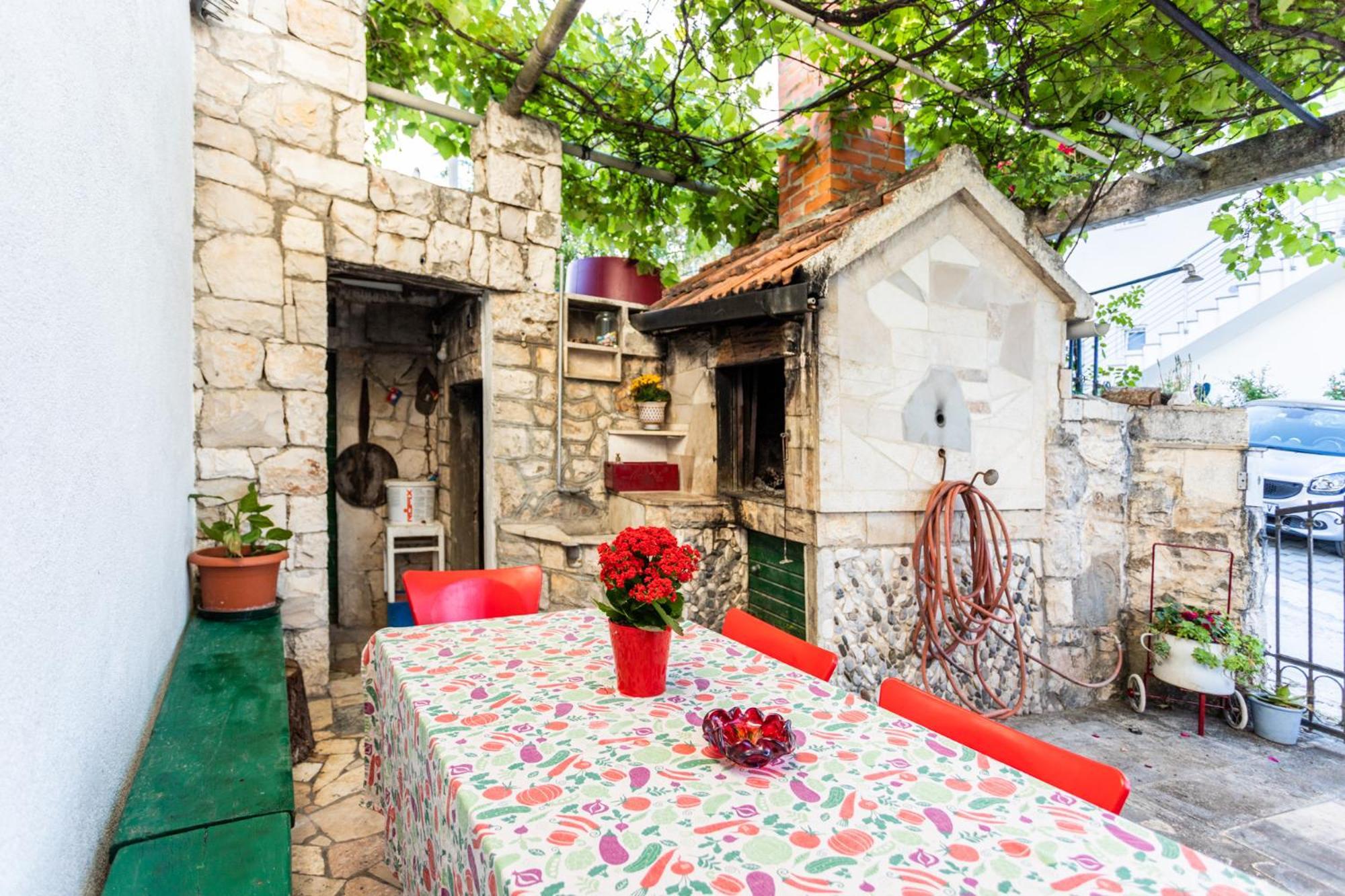 Seaview Holiday Apartments Slatine Esterno foto