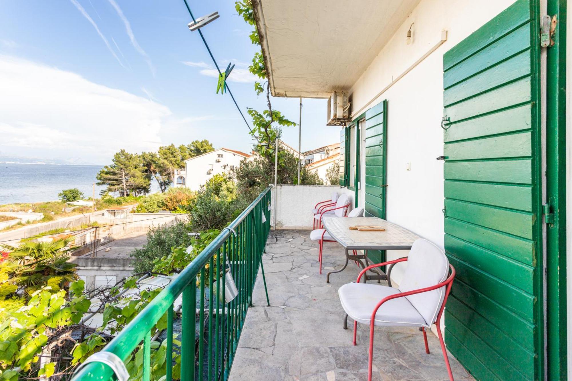Seaview Holiday Apartments Slatine Esterno foto