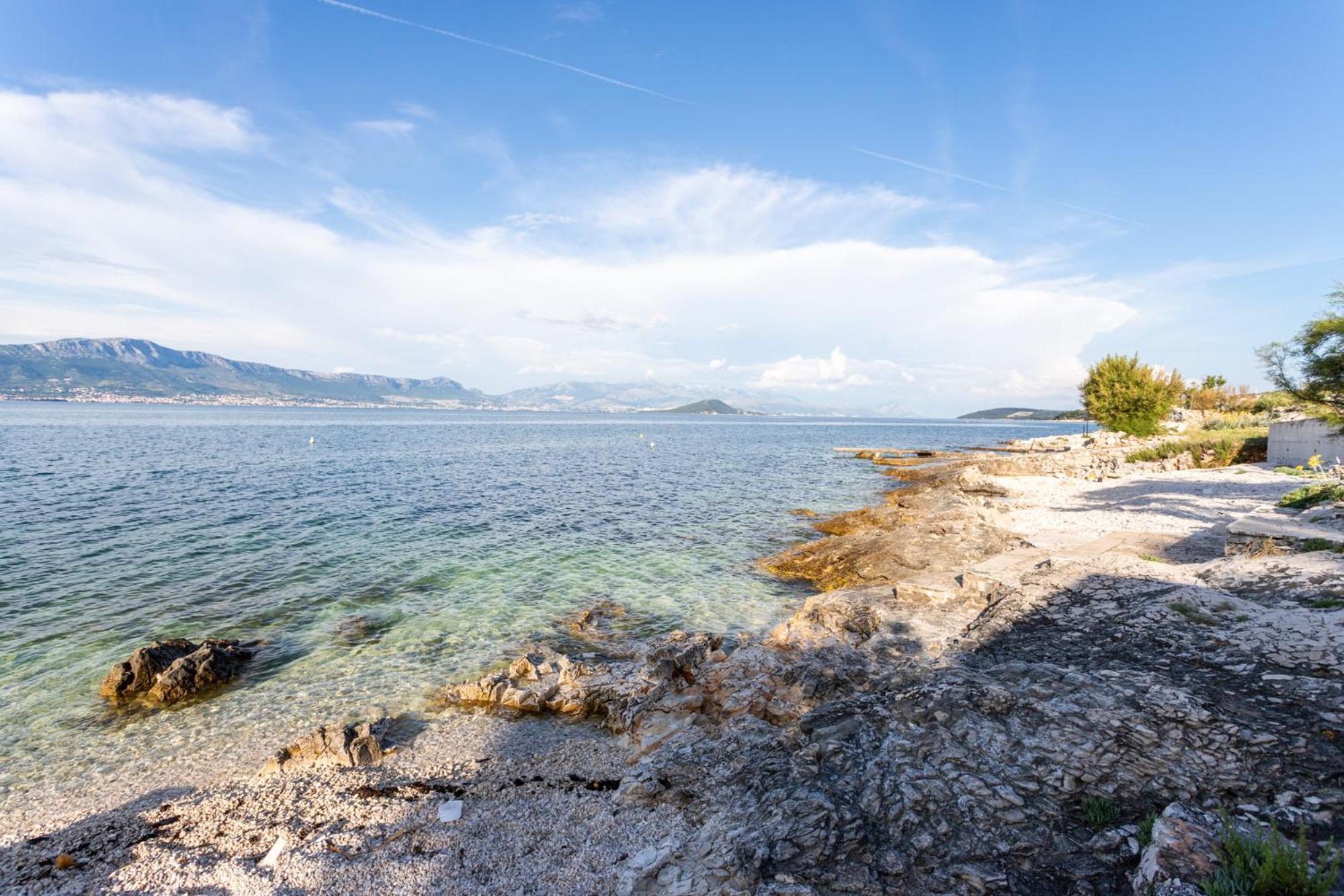 Seaview Holiday Apartments Slatine Esterno foto